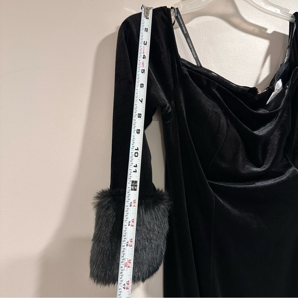 Simona Maghen Joia Dress Velvet Off The Shoulder Long Sleeve Dress Faux Fur Cuff - Picture 12 of 16